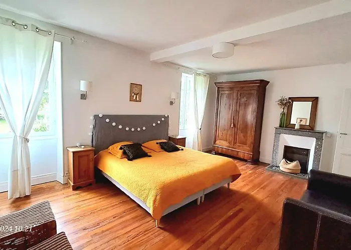 Domaine De Cachaou Logis Du Pujeau Sauna & Piscine Chauffee